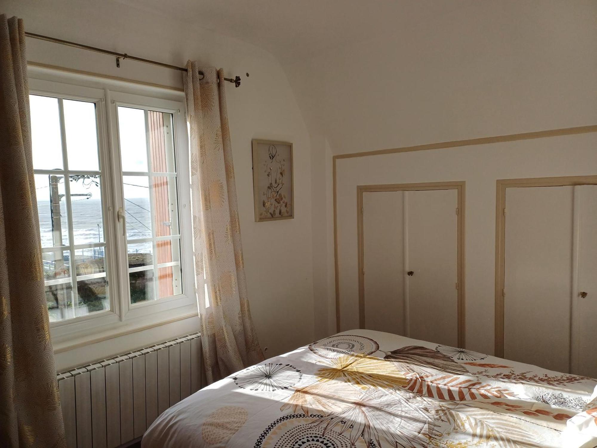 Au Gre Des Marees 2 Appartement Face A La Mer 2Eme Etage Ault Exterior photo