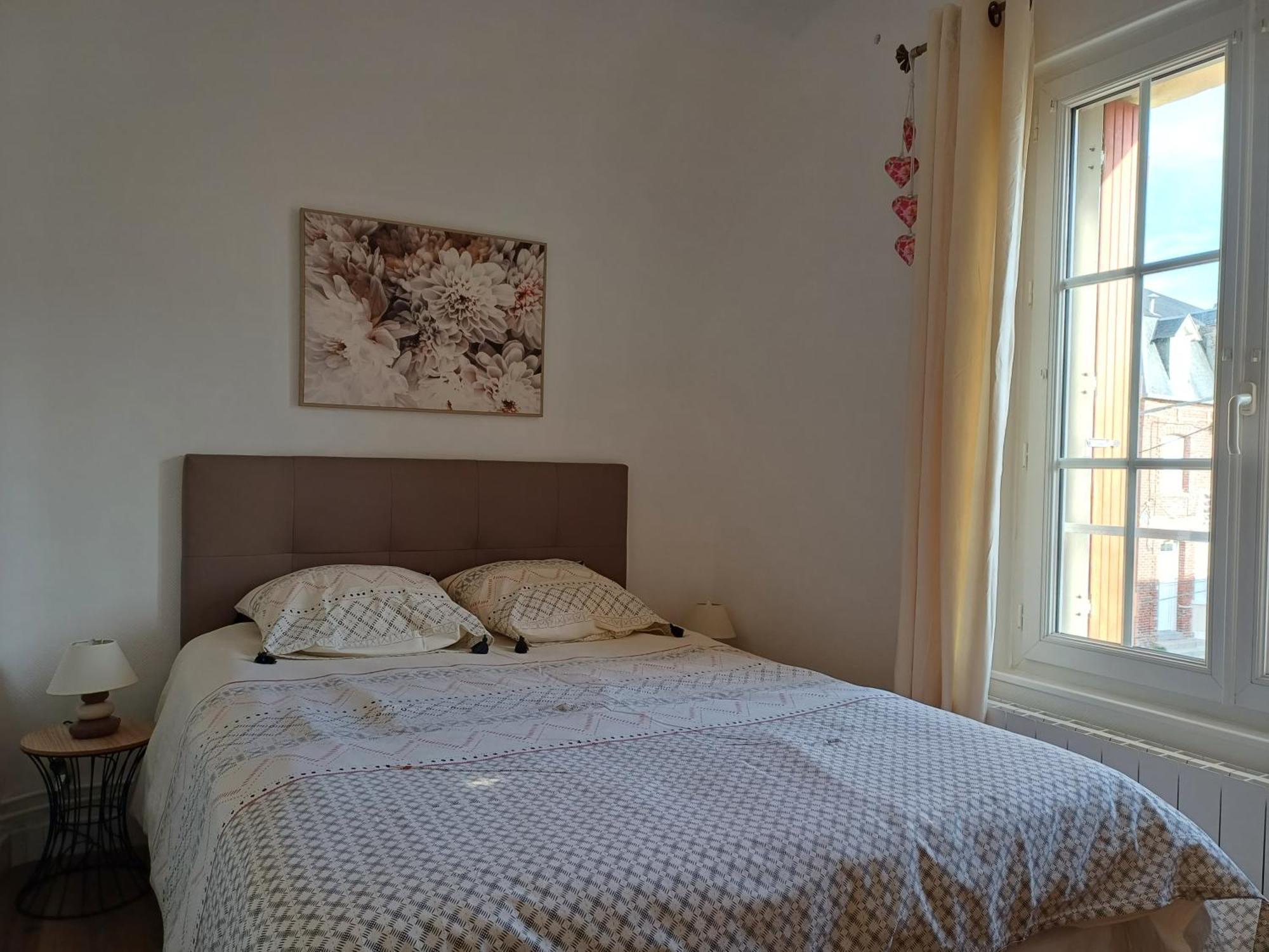 Au Gre Des Marees 2 Appartement Face A La Mer 2Eme Etage Ault Exterior photo